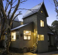 Gundy Lodge - Renee