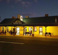 Wellshot Hotel - Internet Find