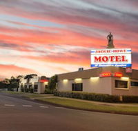 MAS Country Jackie Howe Motel - Internet Find