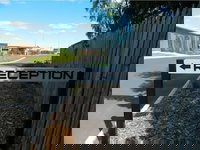 Dooleys Capella Tavern and Motel