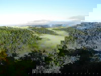 Montville Holiday House