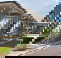 Sundowner Cabin and Tourist Park - Qld Realsetate