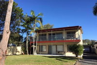 Lemon Tree Waterfront Apartments