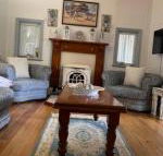Cherry Blossom Cottage - Internet Find