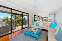 Apricari oasis by the sea