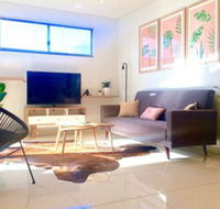 Darwin City Chic Apartment at the KUBE - Internet Find