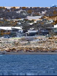 Penneshaw Oceanview Apartments