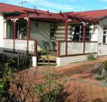 Belle Cottage - Internet Find