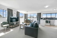 Kangaroo Point Central