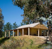 McGintys Stone Cottage - Renee