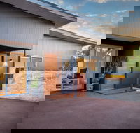 Yallingup Beach Home - Renee