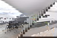 Belmont Apartment near Perth City 3404