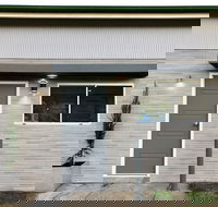 Gundagai Tourist Suites - Renee