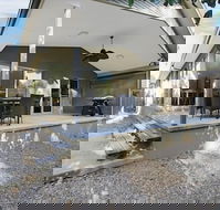 Bright Delight - Modern Luxury - Renee