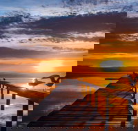 Lakeside Waterfront Apartment 18 - Internet Find