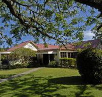 Bounty Lodge Apartments - Internet Find