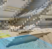 Direct Hotels - Aquarius Kawana - Renee