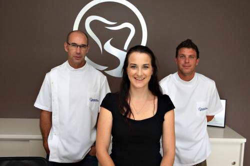 Denture Clinics Renee