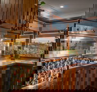 Glen Mervyn Lodge - Renee