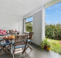 Brooklet Cottage - Internet Find