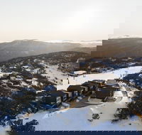 Buller Holidays Apartment Rentals - Renee