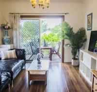 Bright  Spacious Home with Hotel Grade Cleanliness - Renee