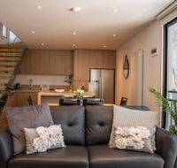 Kabuki Mt Buller - Renee