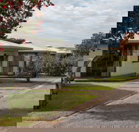 Pine Country Caravan Park - Renee