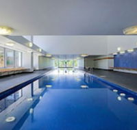 Spacious 1-Bedroom Apartment With Parking - Internet Find