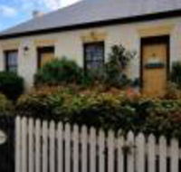 Sargeants  Armoury Cottages 1823 - Renee