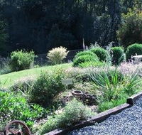 Love Grove Guest House - Internet Find
