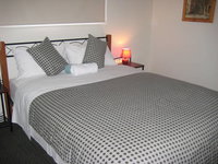 Riverdell Park Accommodation Bed Breakfast