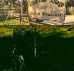 Little Lake Cottage - Internet Find