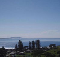 AAA Views 2 View Street - Internet Find