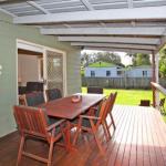 24 Sundew Street Mudjimba 500 Bond Pet Friendly Linen Supplied WIFI Air Cond.