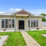 Zaahira House