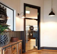 The Royal Hotel Drouin - Renee