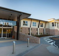 Porters Plainland Hotel - Internet Find