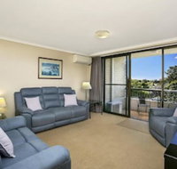 HAMP1 Bright Apartment in Cremorne - Qld Realsetate