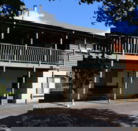 Waterside View - Qld Realsetate