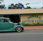 Donald Motor Lodge - Renee
