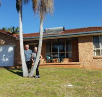 Twin Palms Holiday House at Lighthouse - Internet Find