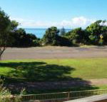 7 Flynns Beach Apartment - Internet Find