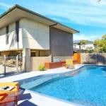 Isthmus on Jones Beach