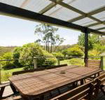 Riverbend 5 acres only 9km to village - Renee