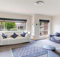 Walling Clifton Gardens backing onto golf course - Swimm