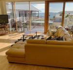 Sheoak Holiday Home - Internet Find