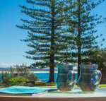 Perfectly Positioned Beachfront Apartment Unit 6 - Internet Find