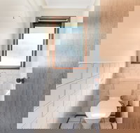 Vintage Cuddle Guest House - Renee