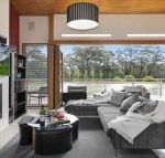 Casa sul lago quite simply a very special place - Renee
